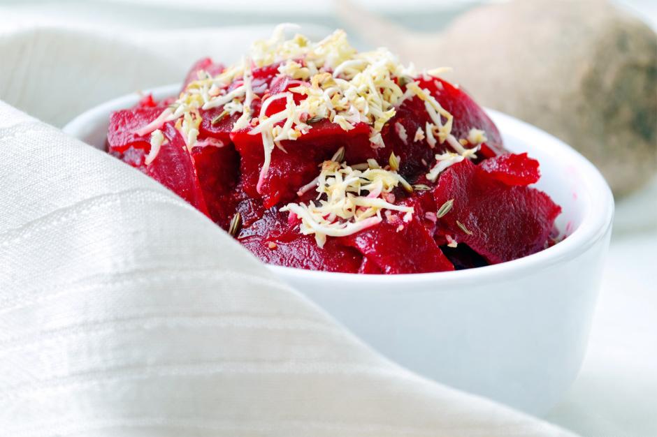 Roter Rübensalat mit Kren