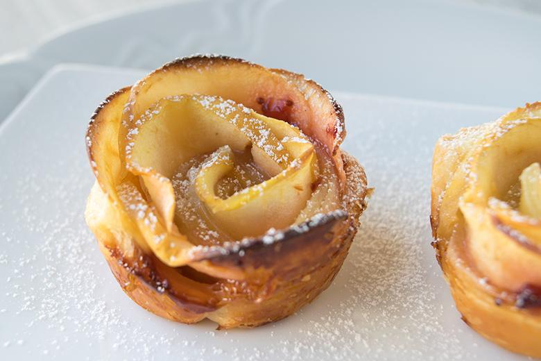 Apfelrose mit Blätterteig