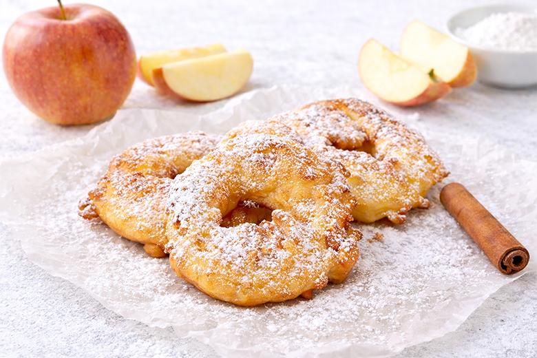 Äpfel im Schlafrock