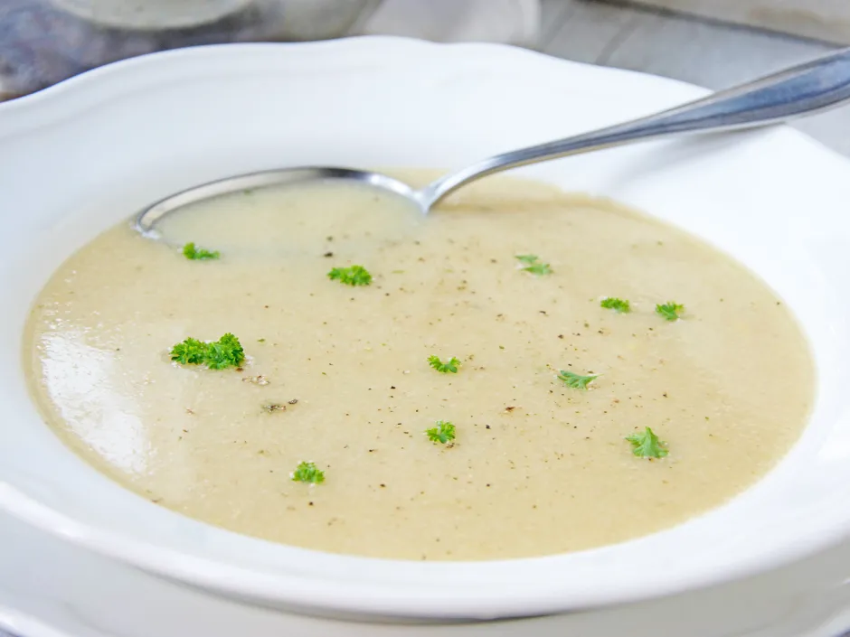 Omas Grießsuppe