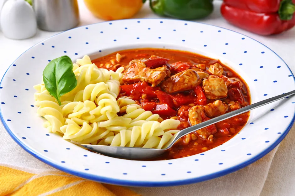 Schweinegulasch