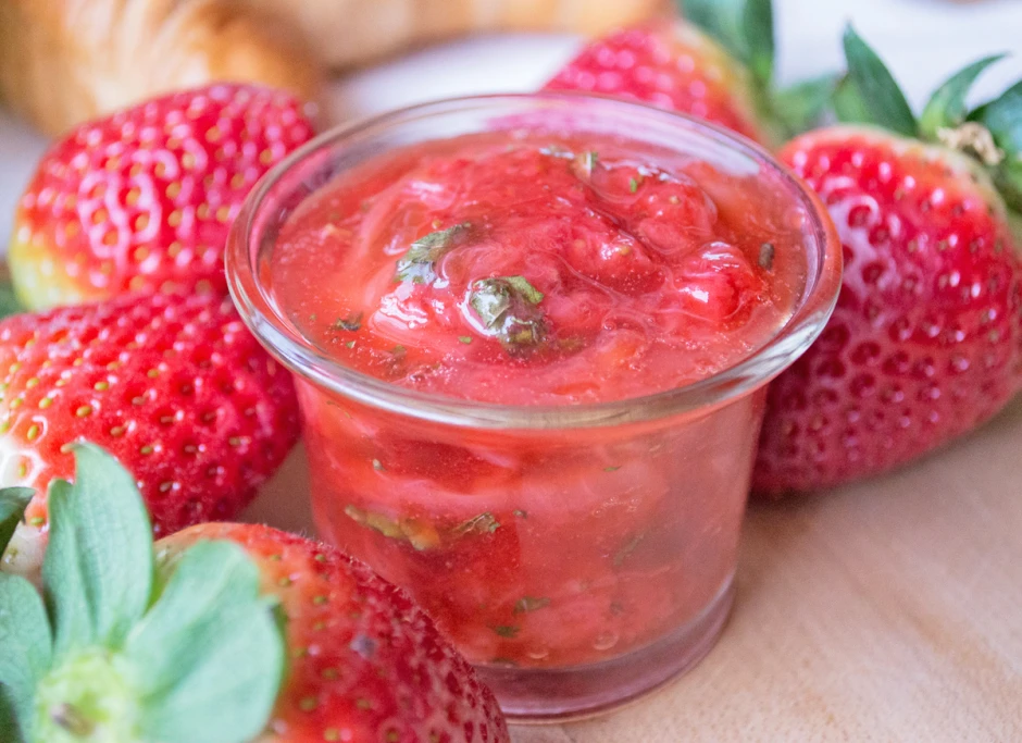 Erdbeermarmelade mit Sekt