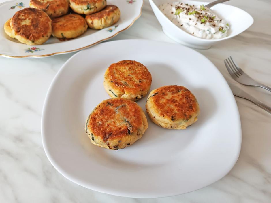 Kartoffel-Laibchen mit Bärlauchfülle