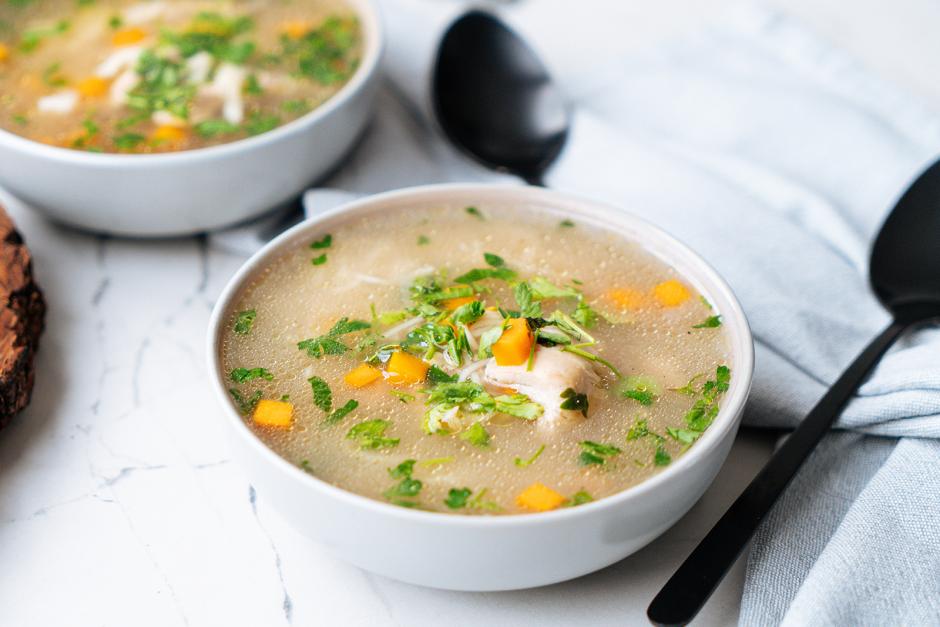 Hühnersuppe