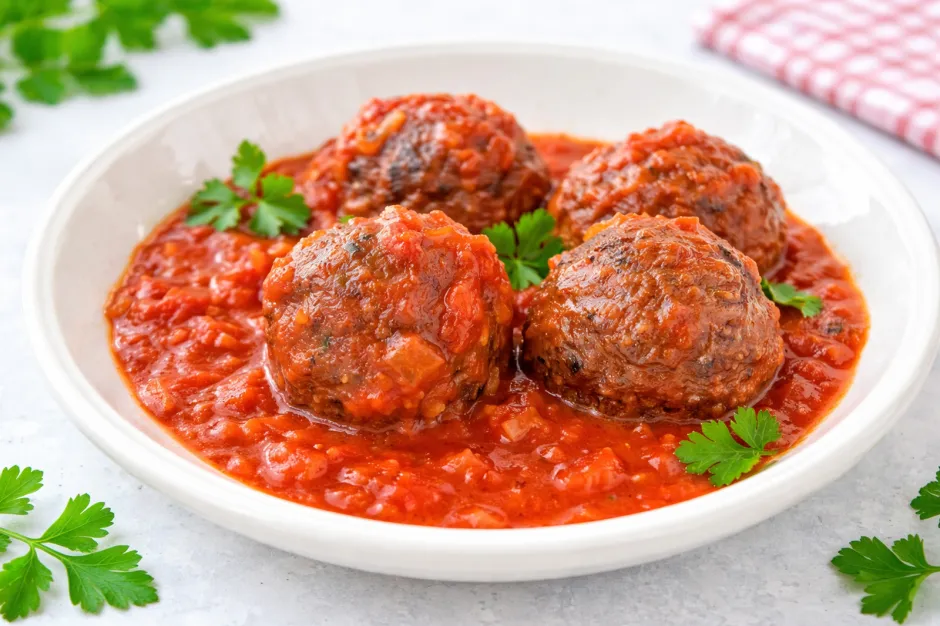 Hackfleischb&auml;llchen mit Tomatensauce