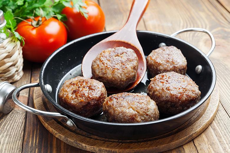 Faschierte Laibchen ohne Semmel