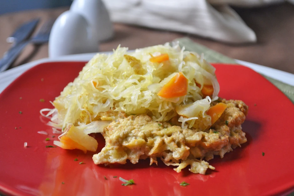 Kartoffelpuffer mit Sauerkraut