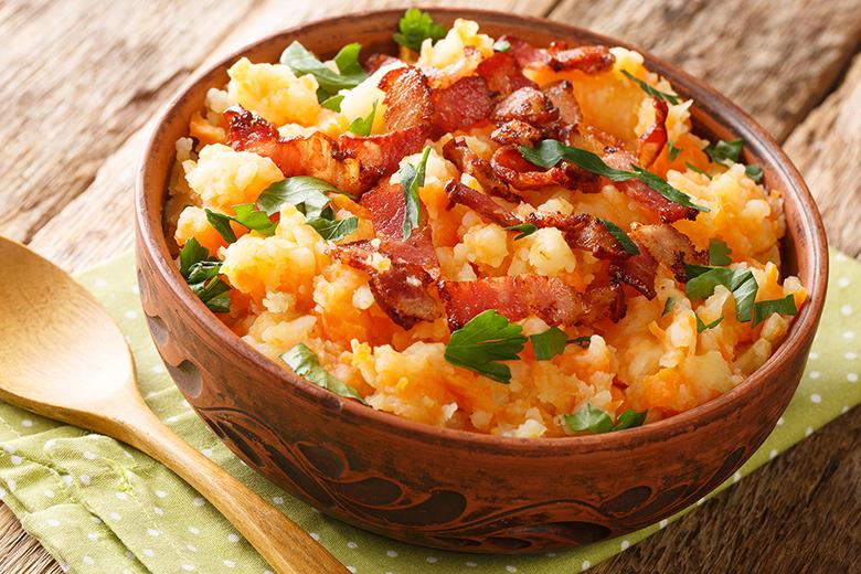 Niederländischer Hutspot mit Speck