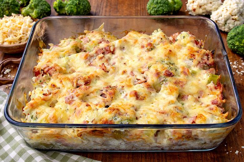 Brokkoli-Karfiol-Auflauf mit Schinken