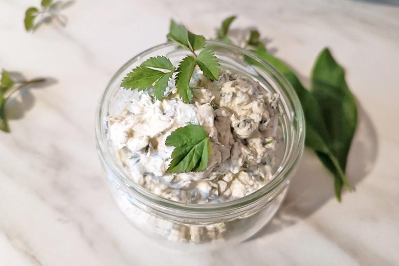 Wildkräuteraufstrich