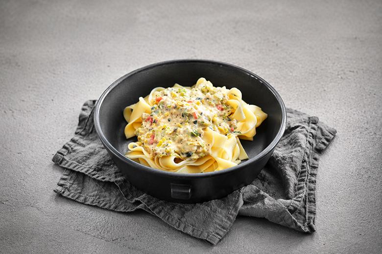 Nudeln mit Lauch und Gorgonzola