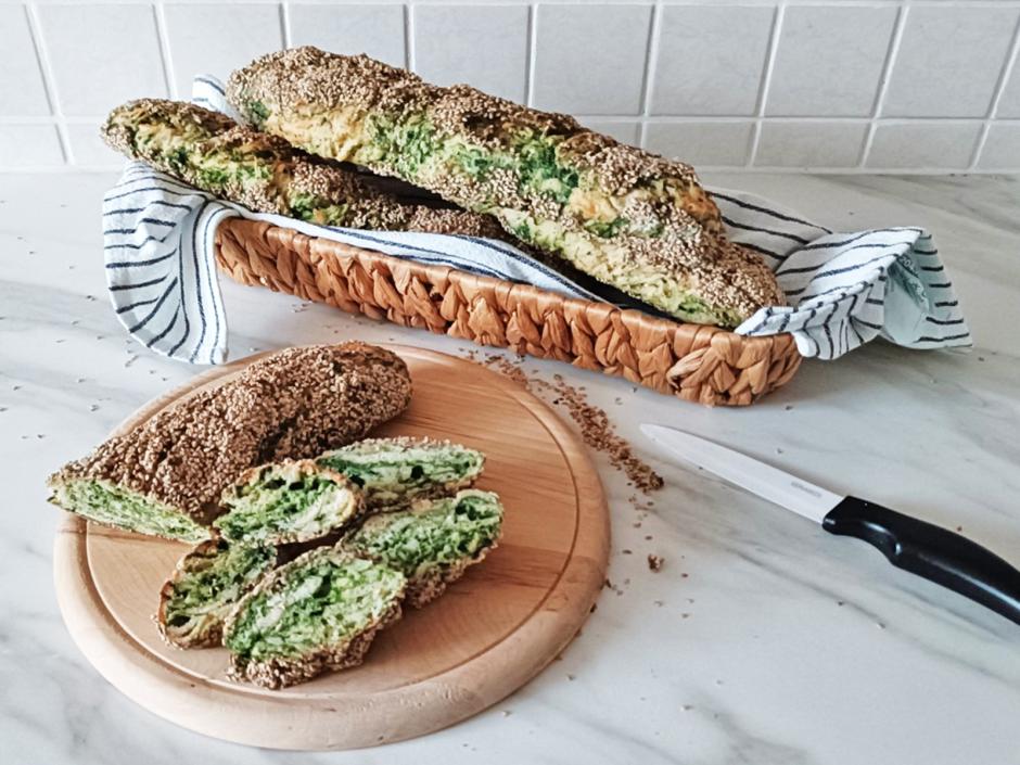 Bärlauch-Baguette mit Natron