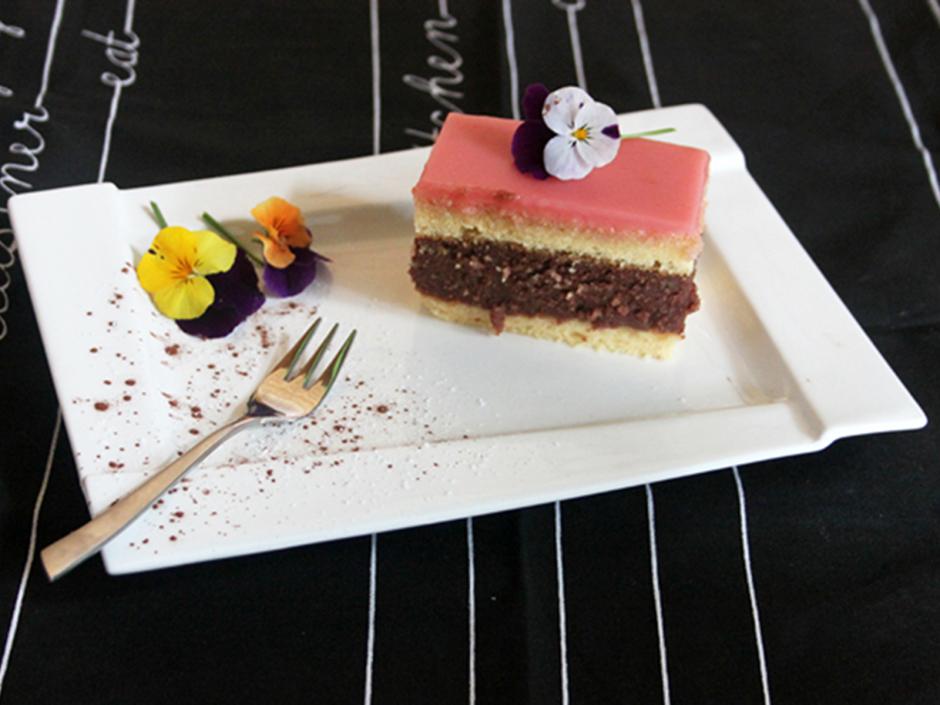 Wiener Punschtorte