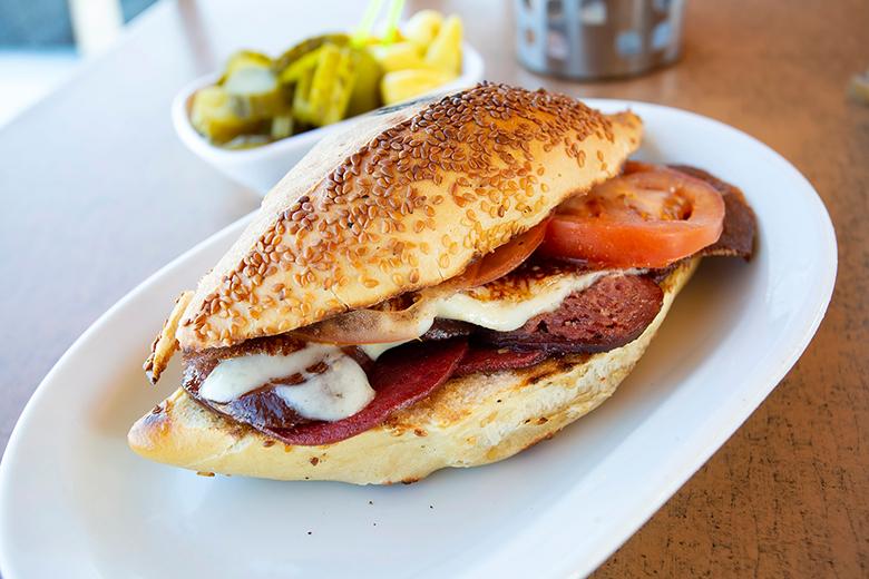 Izmir Kumru Sandwich