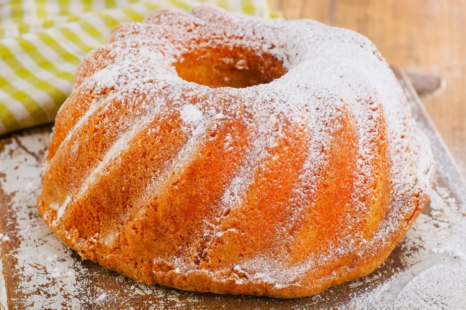 Gugelhupf mit Topfen