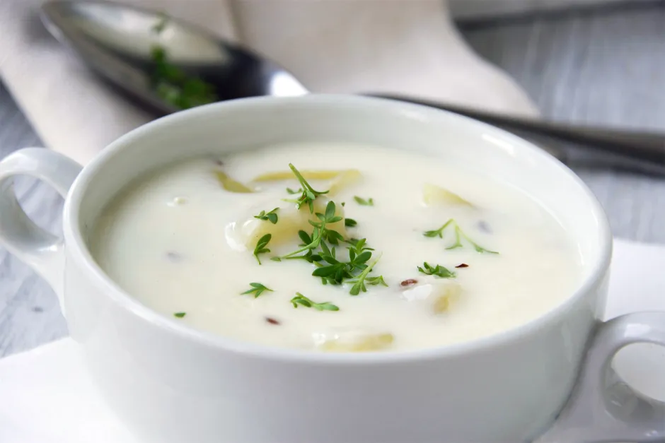 Sauerrahm-Kartoffelsuppe