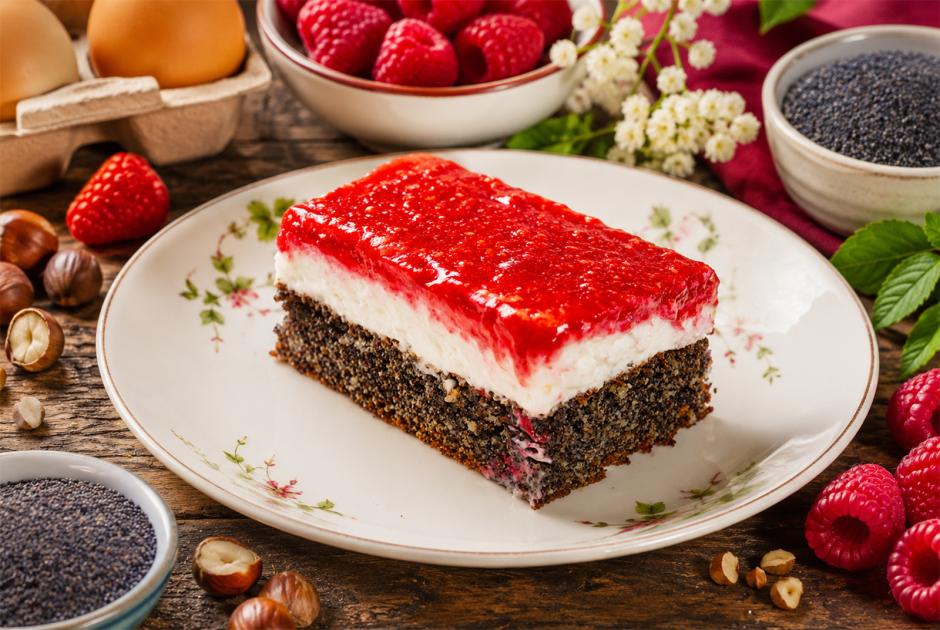Himbeer-Mohn-Schnitte