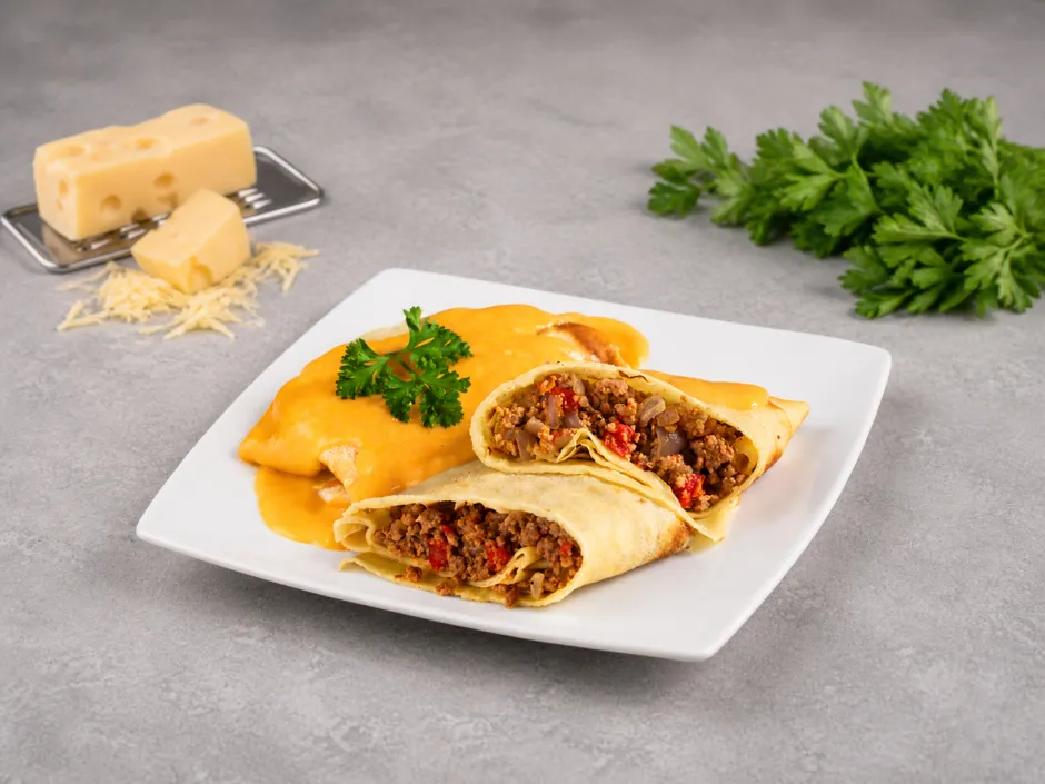 Pikante Palatschinken mit Faschiertem