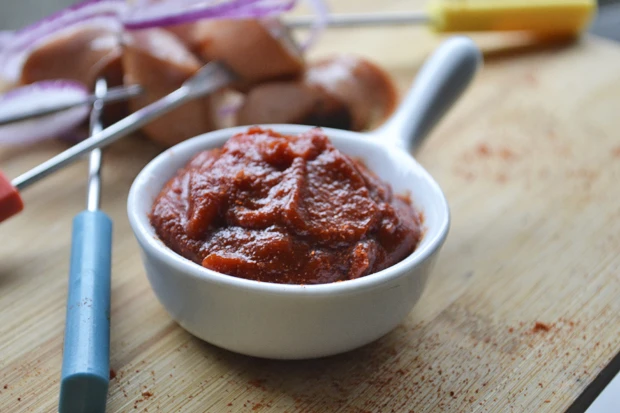 Rote Grillsauce