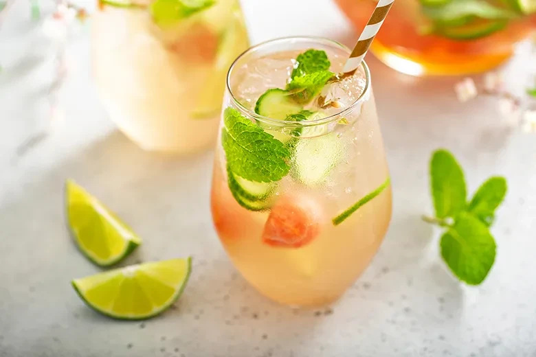 Wassermelonen-Gurken-Mojito