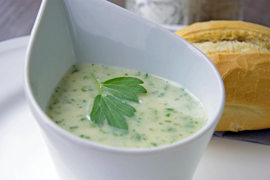 Liebstöckel-Suppe