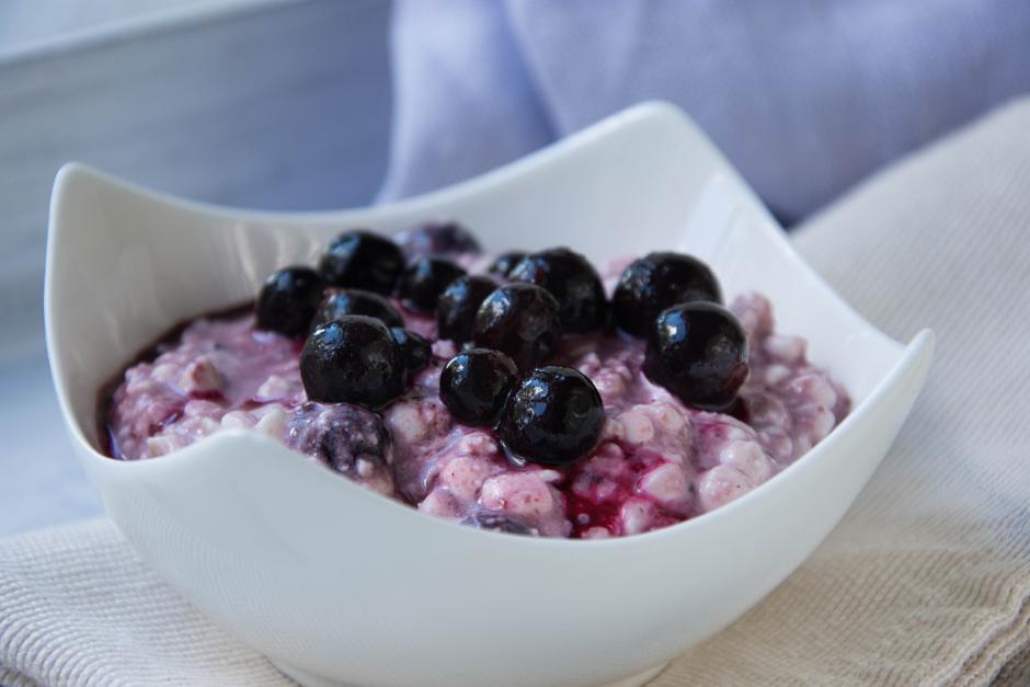 Hüttenkäse mit Heidelbeeren