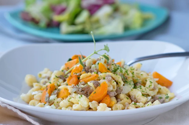 Bunte Fleischsp&auml;tzle
