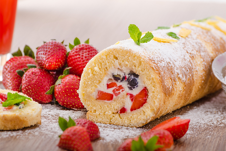 Omas Erdbeerroulade