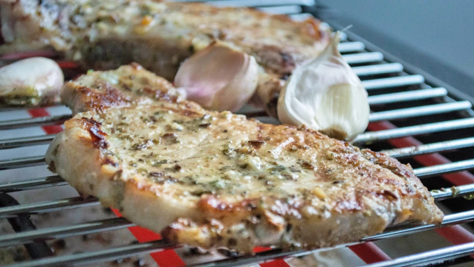Marinierte Grill Koteletts