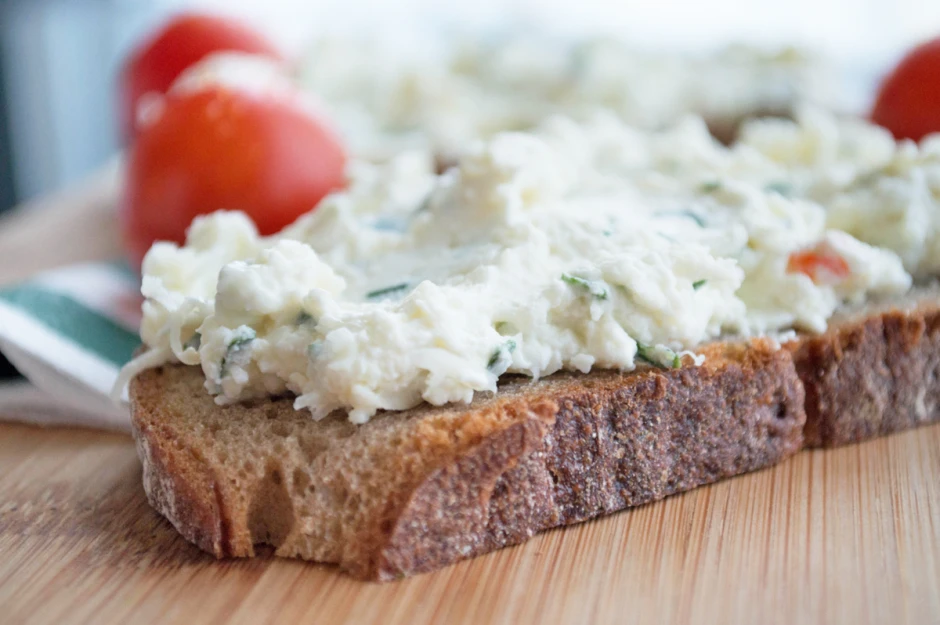 Senf-K&auml;se-Aufstrich