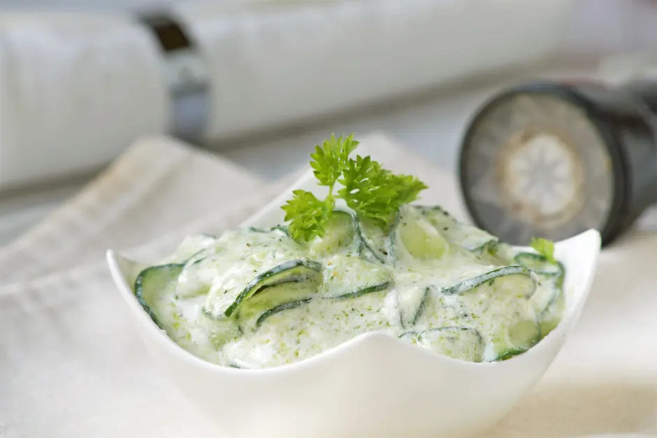 Gurken-Rahm-Salat