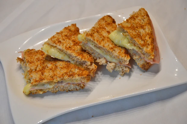 Ziegenk&auml;se-Toast