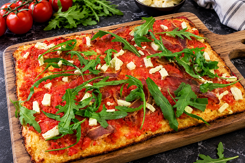 Paleo-Karfiolteig-Pizza