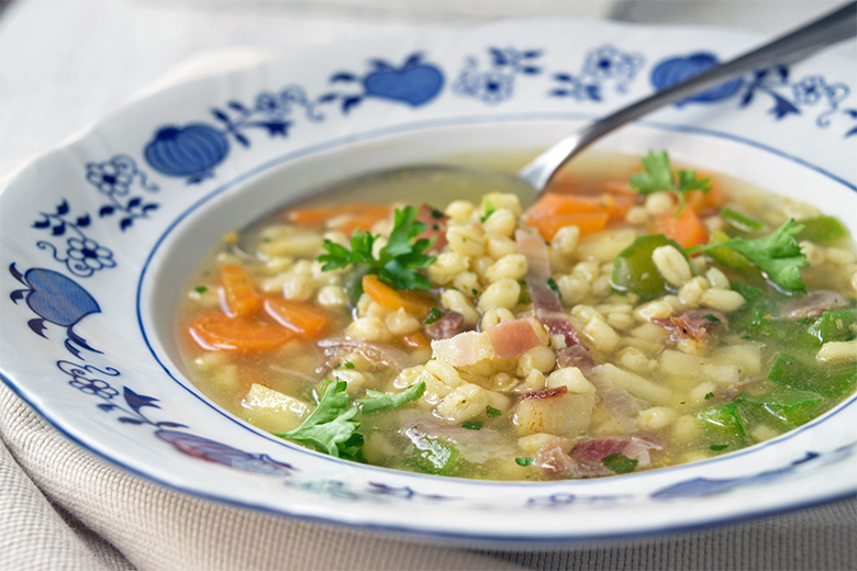 Steirische Rollgerstensuppe
