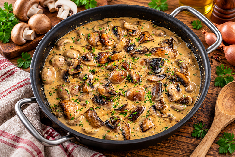 Pilzsoße mit Sauerrahm