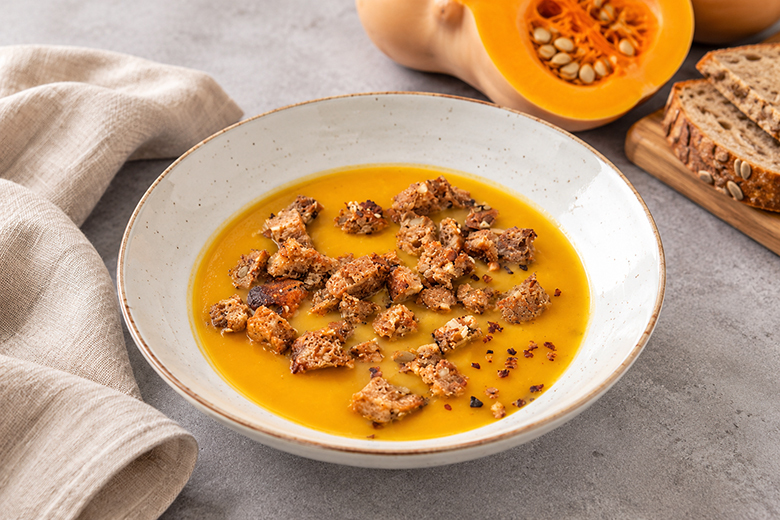 Kürbissuppe mit Mandelmilch