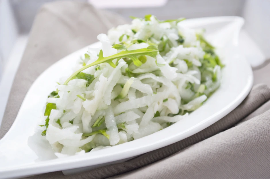 Rettich-Gurkensalat