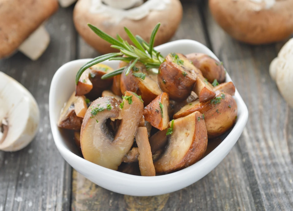 Eingelegte Champignons