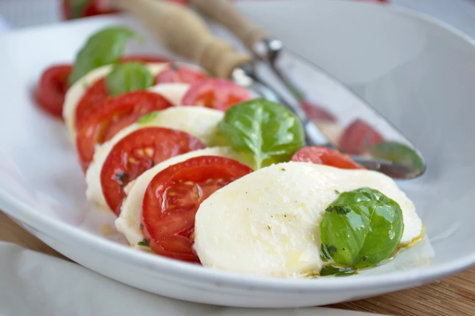 Tomaten mit B&uuml;ffel Mozzarella