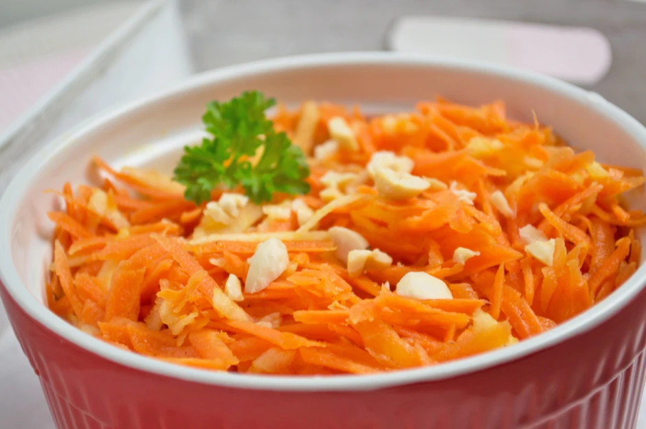 Karotten - Apfelsalat