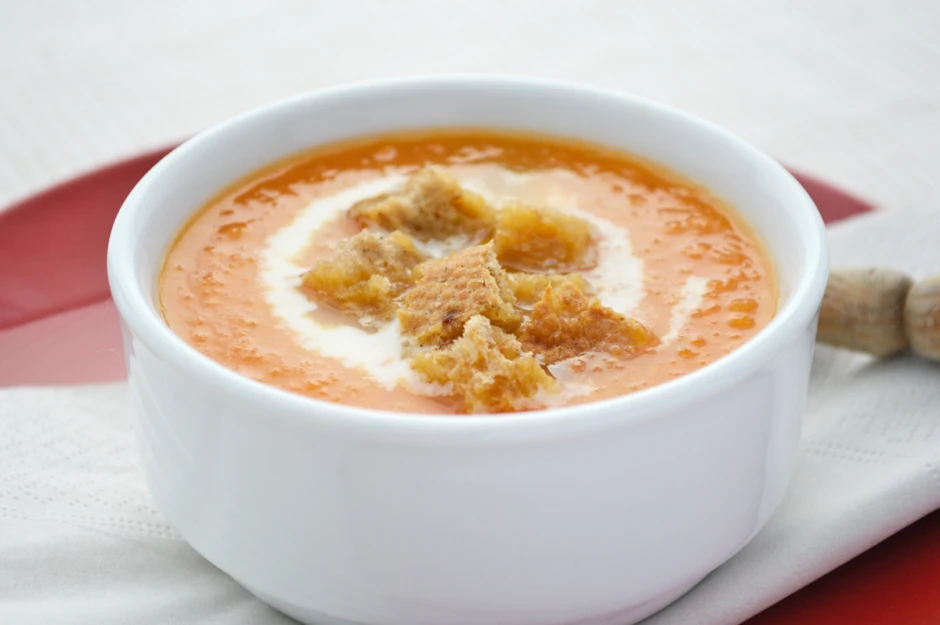 Karottensuppe mit Ingwer und Kokos