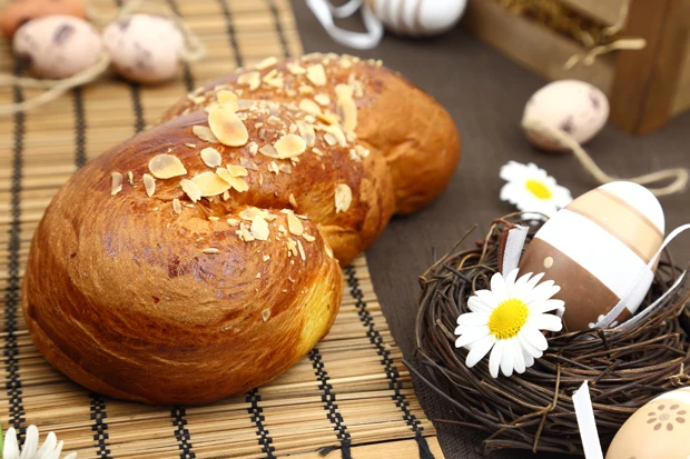 Vollkorn - Osterbrot