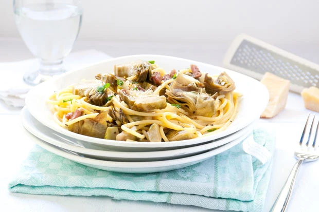 Spaghetti mit Artischockensauce