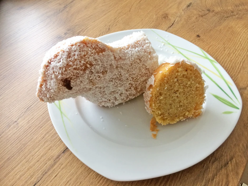 Osterlamm mit Eierlikör