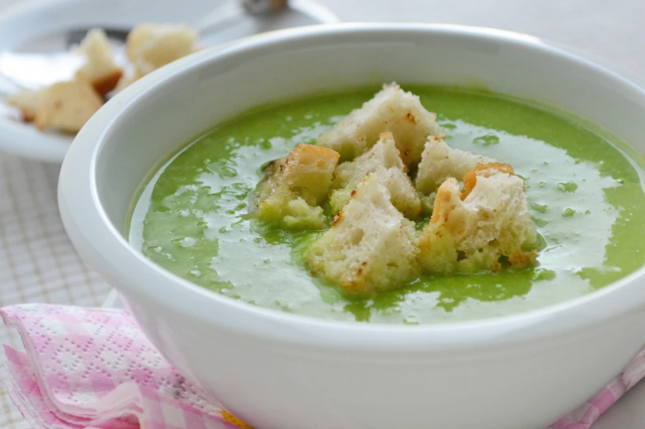 Vegane Erbsensuppe
