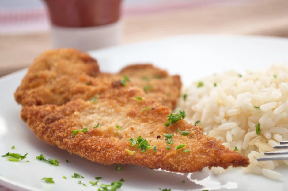 Amerikanisches Schnitzel mit Reis