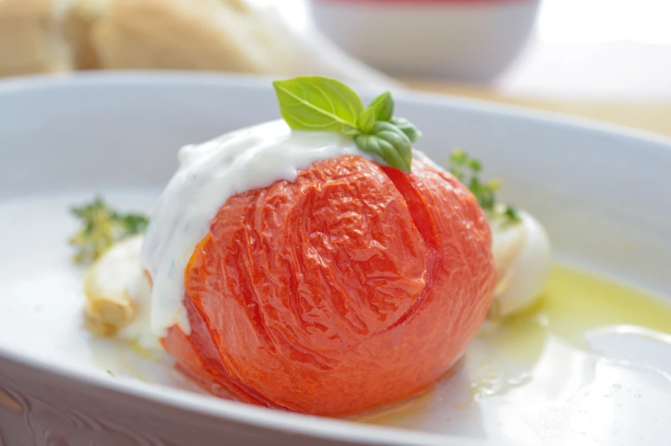 Schnelle Knoblauchcreme-Tomaten