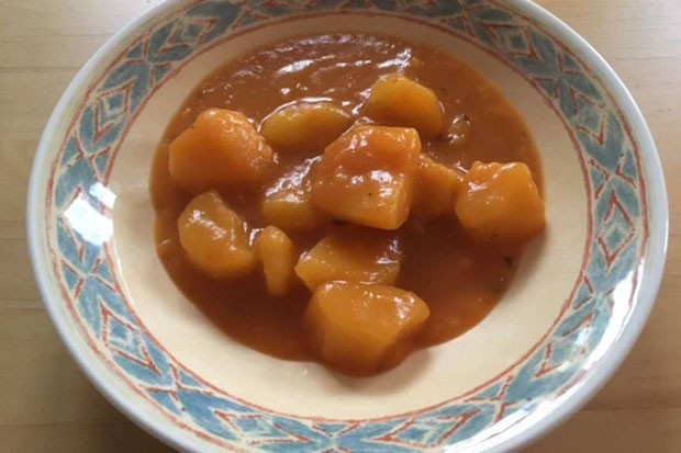 Veganes Kartoffelgulasch