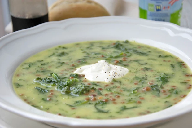 Linsen- Spinat- Cumin Suppe