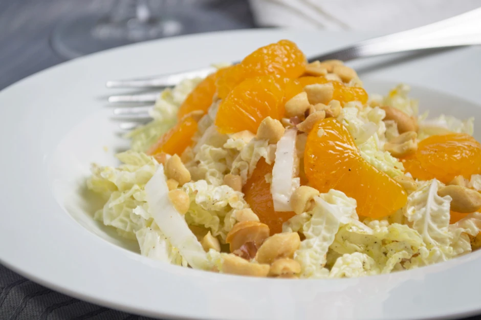 Chinakohl-Salat mit Erdn&uuml;ssen